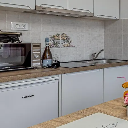 Apartament Mihaela