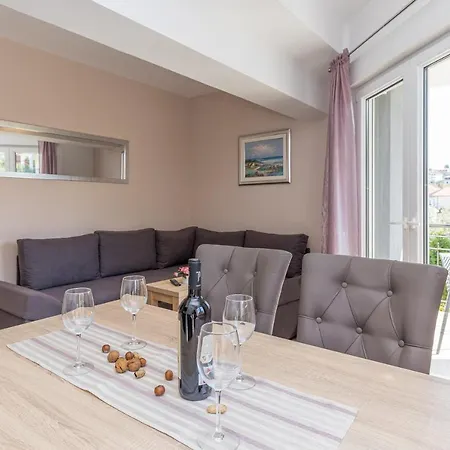 Apartment Mihaela