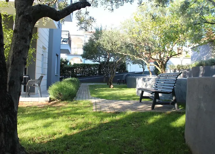 Mihaela Appartement *